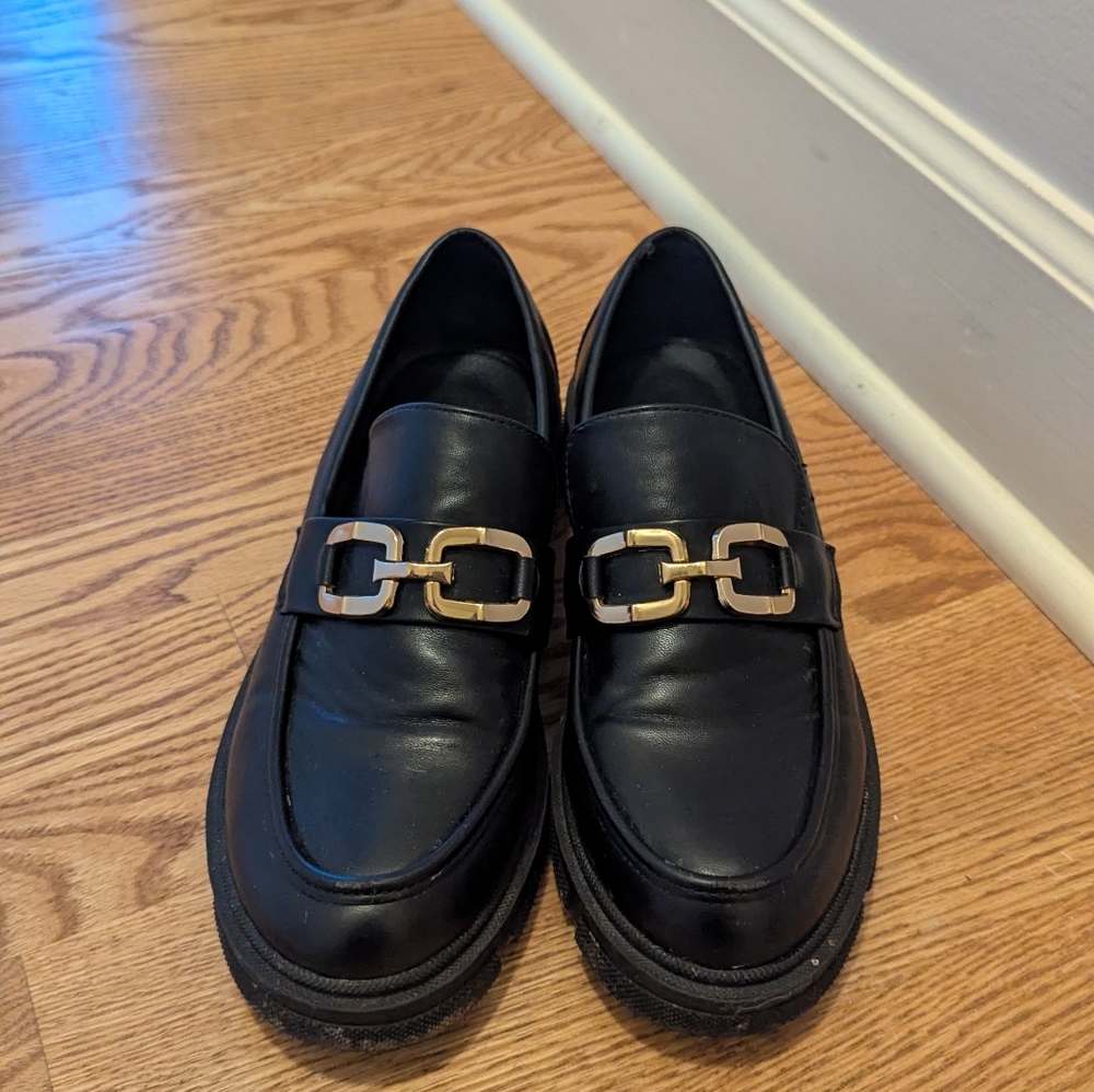 Chunky Sole Black Loafers Size 9